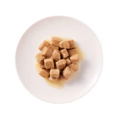 Yarrah - Bröckchen In Soße Huhn Mit Brennnessel Und Tomate Bio -Haustierprodukte yarrah natvoer kat blik chunks met kip bio 188452 0500 none